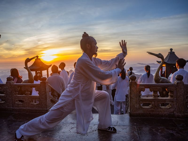 30mins Daily Routine • Taoist Eight Brocades Qigong